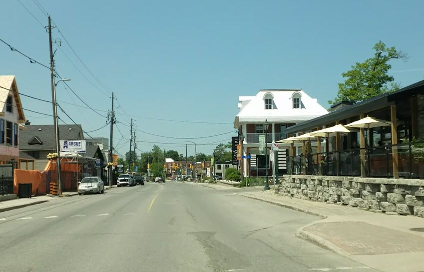 Manotick Main Street with shops and outdoor patios