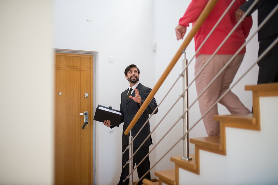 Questions to Ask Before Hiring a Real Estate Agent in Ottawa