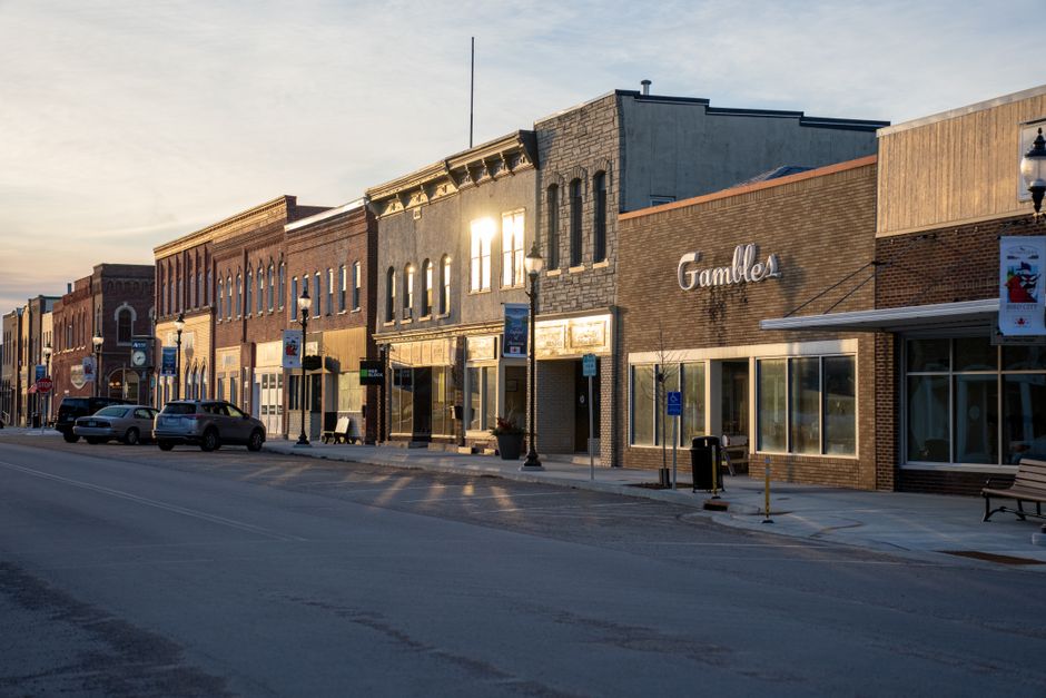 What Is It Like Living in Richmond, Ottawa? A Local REALTOR's Guide