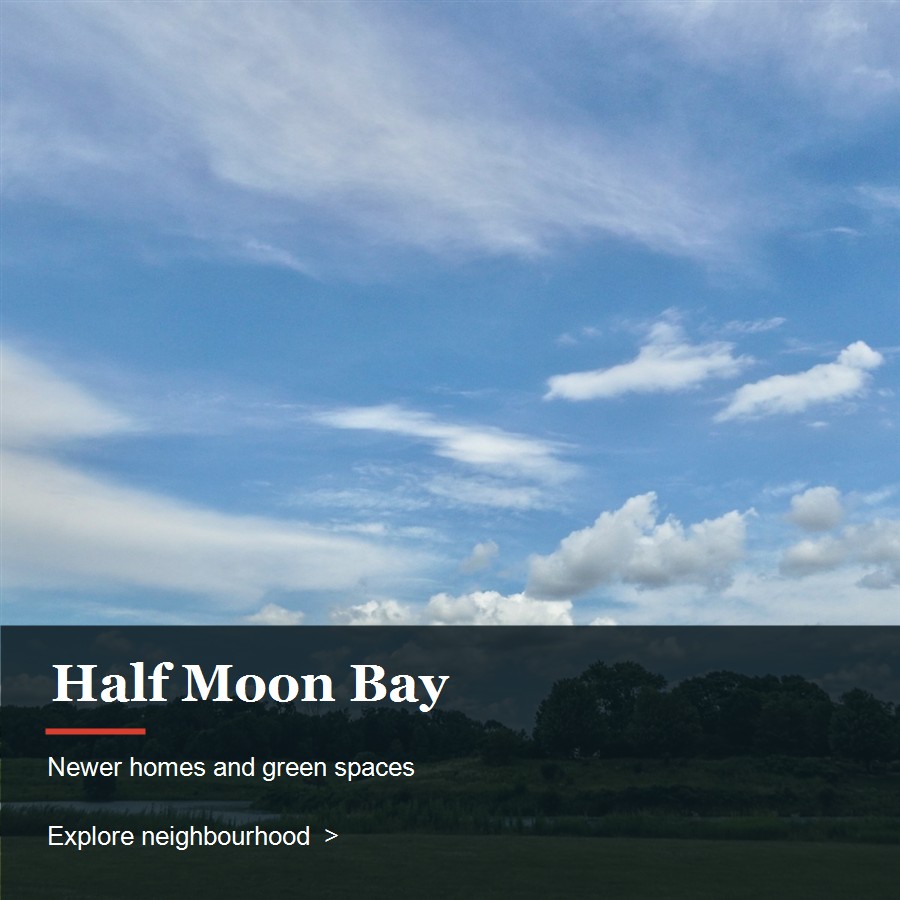 Illustrative card for Half Moon Bay, Barrhaven